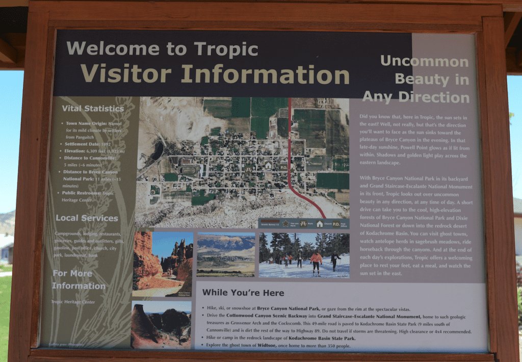 Welcome to Tropic and Visitor Information sign near Tropic Heritage Center